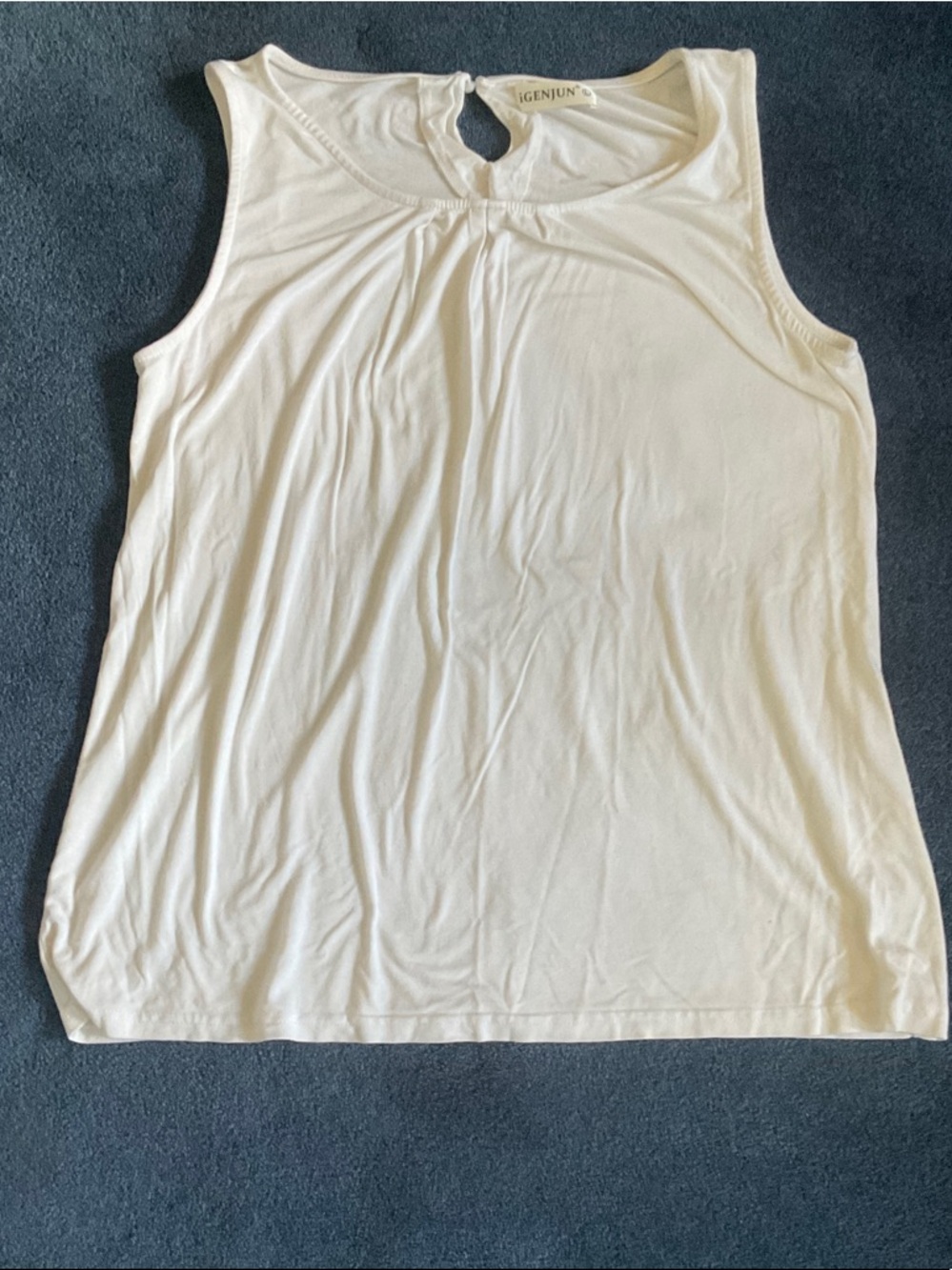 Igenjun White Sleeveless Keyhole Tank Top - Classic Everyday Jersey
